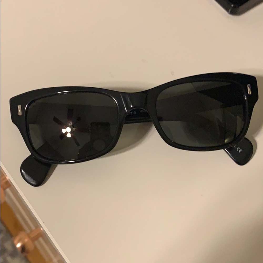 Oliver Peoples black polarized sunglasses